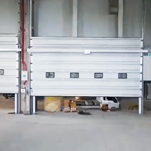 أبواب صناعية مقطعية